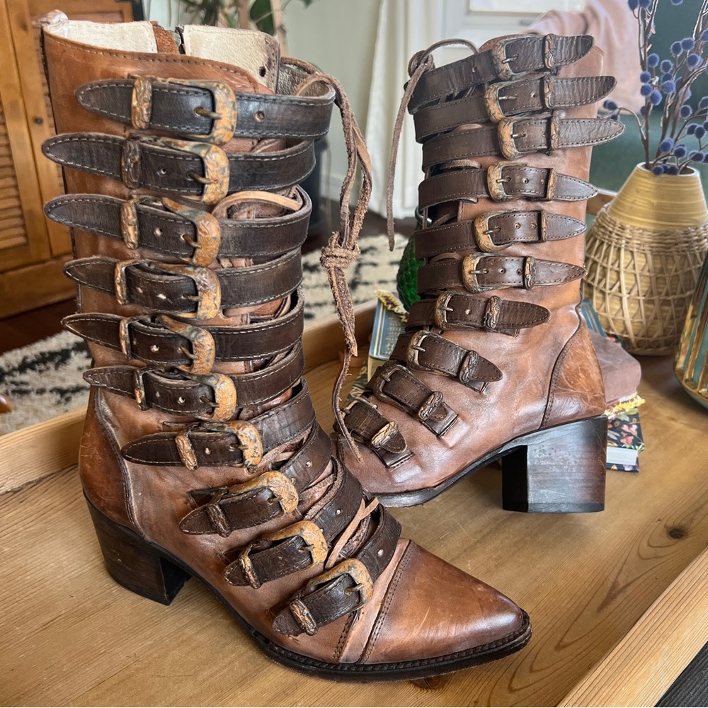 Freebird by Steven Stoke Tan Brown Distressed Leather Buckle Boots 8 - Picture 1 of 16